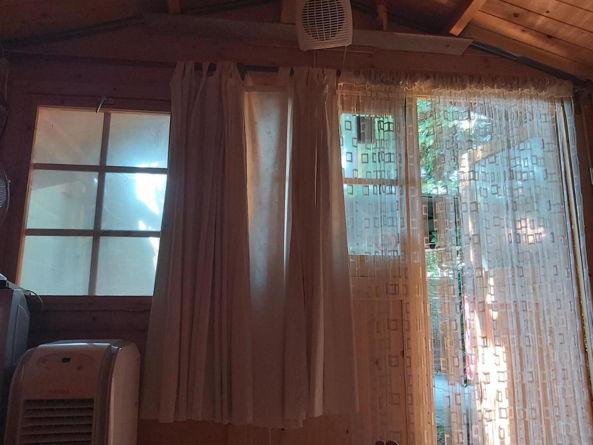 Relax Bungalow Terrace, Glamping Fahaz Сиофок Екстериор снимка