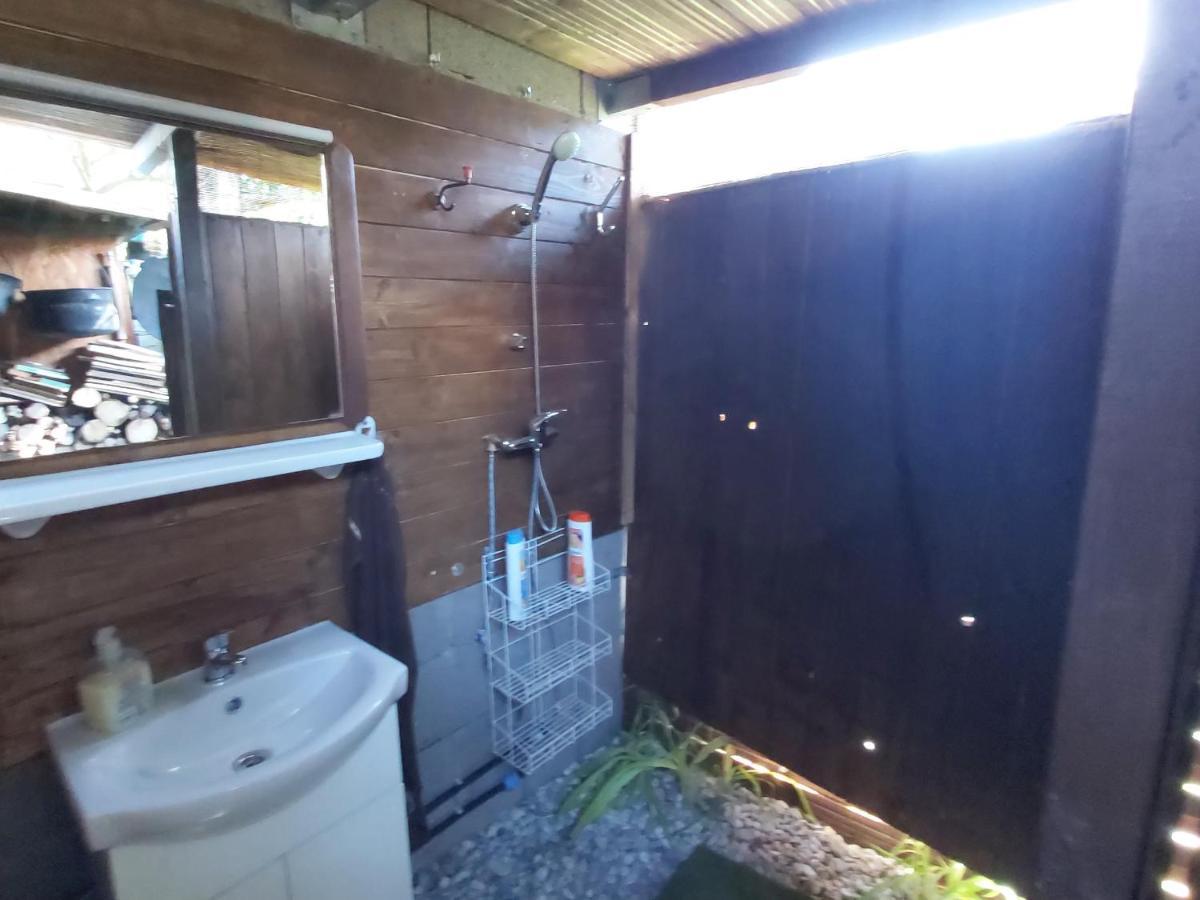 Relax Bungalow Terrace, Glamping Fahaz Сиофок Екстериор снимка