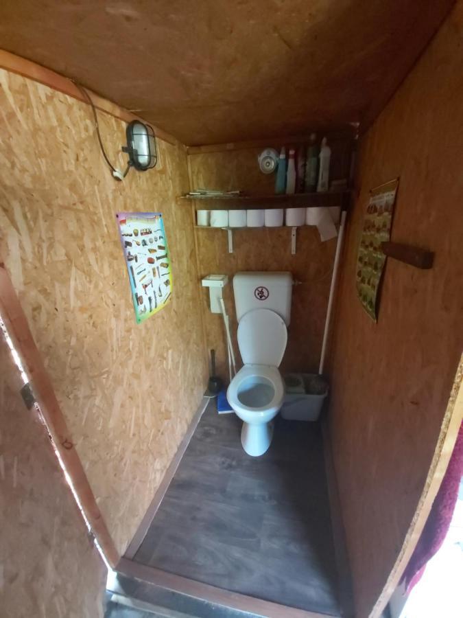 Relax Bungalow Terrace, Glamping Fahaz Сиофок Екстериор снимка