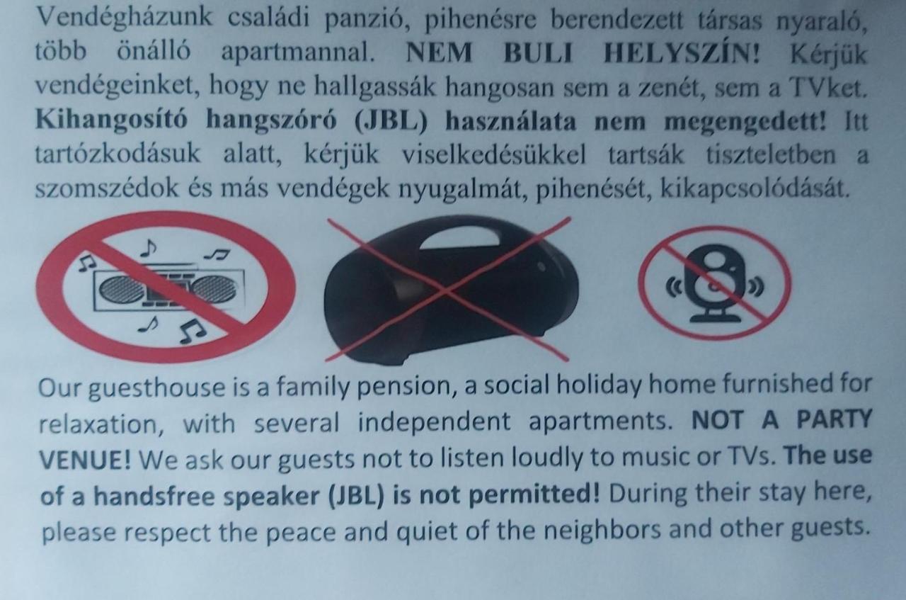 Relax Bungalow Terrace, Glamping Fahaz Сиофок Екстериор снимка